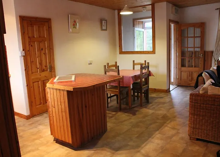 The Old School House * Clifden